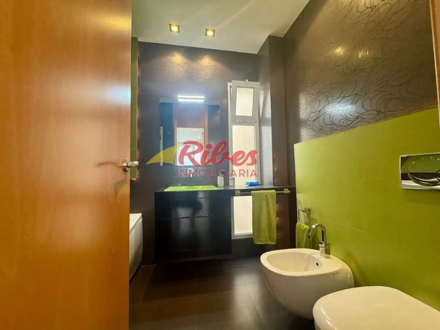 Badezimmer von Haus oder Chalet zum Verkauf in Cullera mit Klimaanlage, Terrasse und Abstellraum