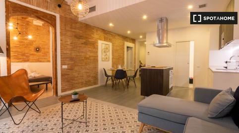 Photo 5 of Flat to rent in El Raval, Barcelona