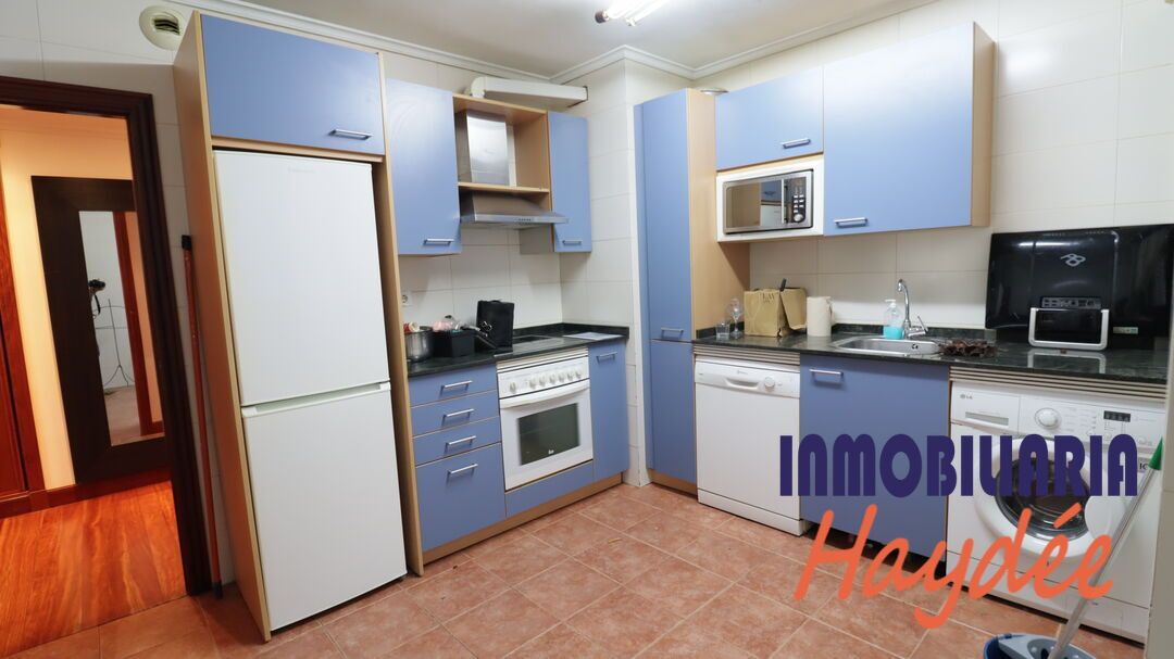 Cocina de Piso en venta en Leioa con Calefacción, Jardín privado y Trastero