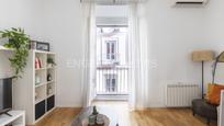 Living room of Apartment for sale in  Madrid Capital  with Air Conditioner and Balcony