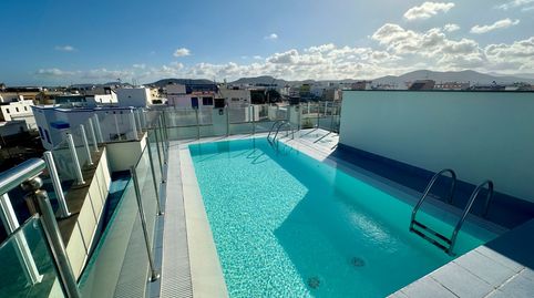 Foto 2 de Piso en venta en El Cotillo, La Oliva
