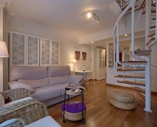 Sala d'estar de Dúplex en venda en  Logroño amb Aire condicionat