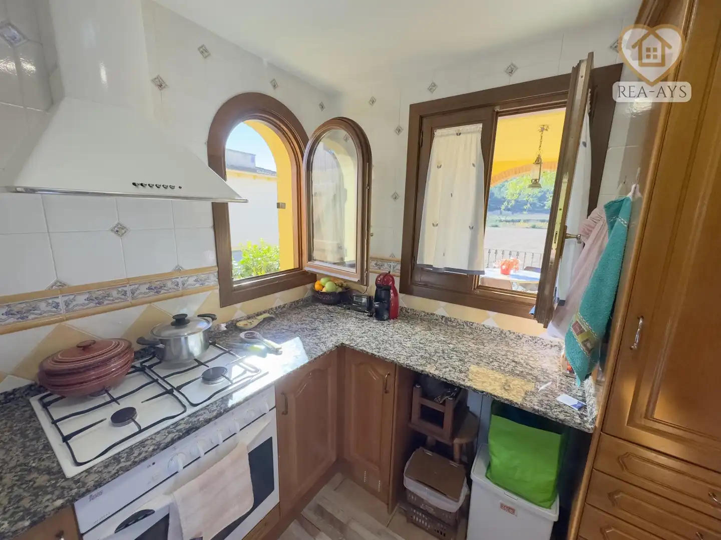 Cocina de Casa o chalet en venta en Albinyana con Jardín privado, Terraza y Amueblado