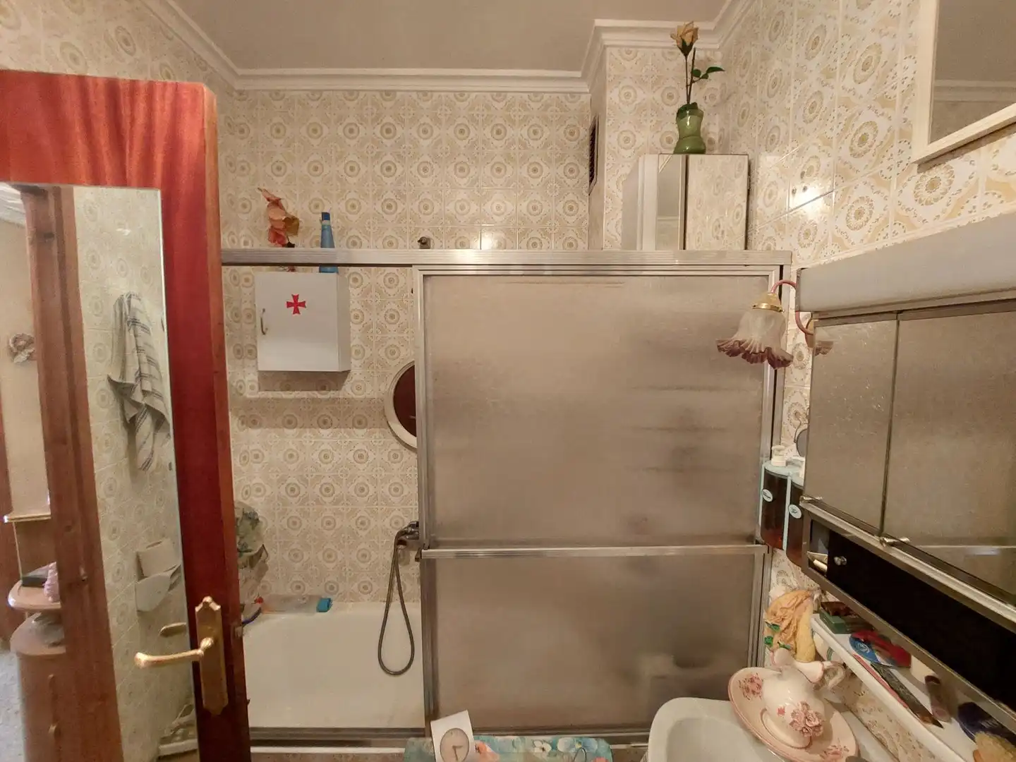 Baño de Piso en venta en Ondara con Calefacción, Amueblado y Balcón
