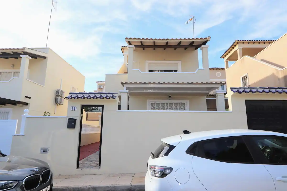 Casa en venda a Orihuela Costa
