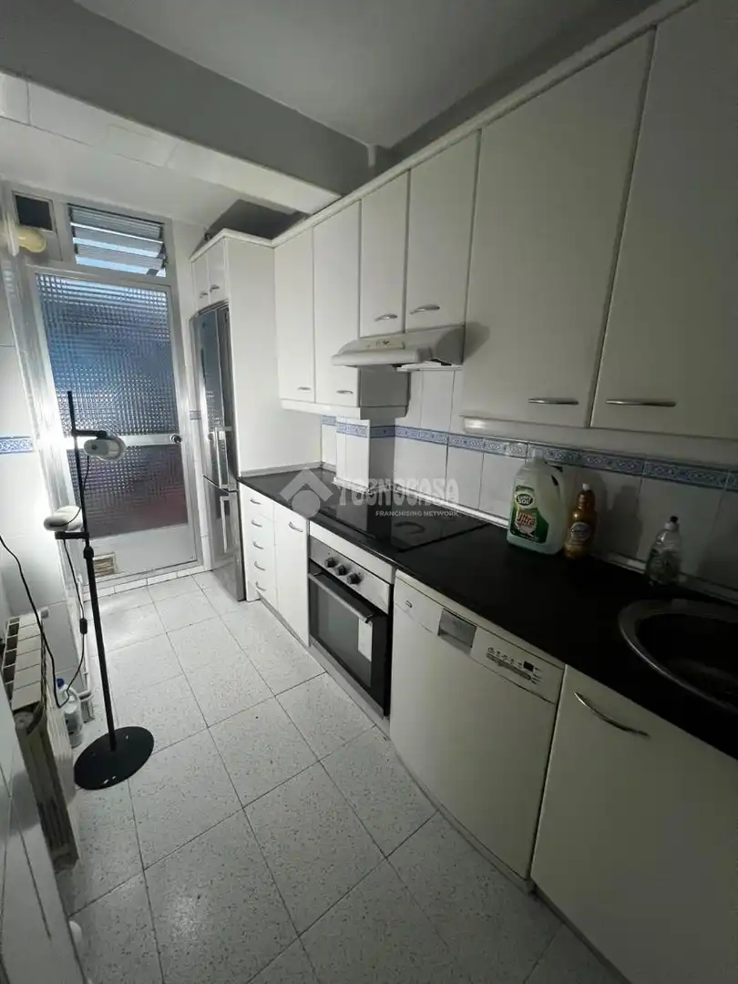 Cocina de Piso en venta en Móstoles con Calefacción
