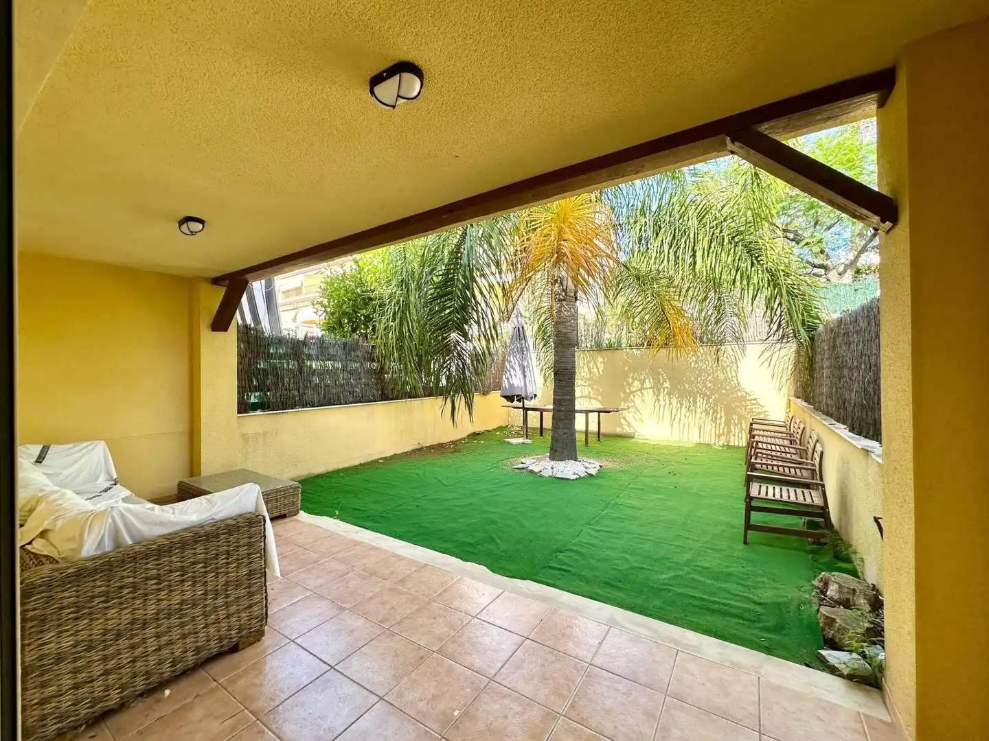 Terrassa de Casa adosada de lloguer en Alzira amb Jardí privat, Terrassa i Moblat