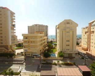 Vista exterior de Pis de lloguer en Fuengirola amb Aire condicionat, Jardí privat i Terrassa