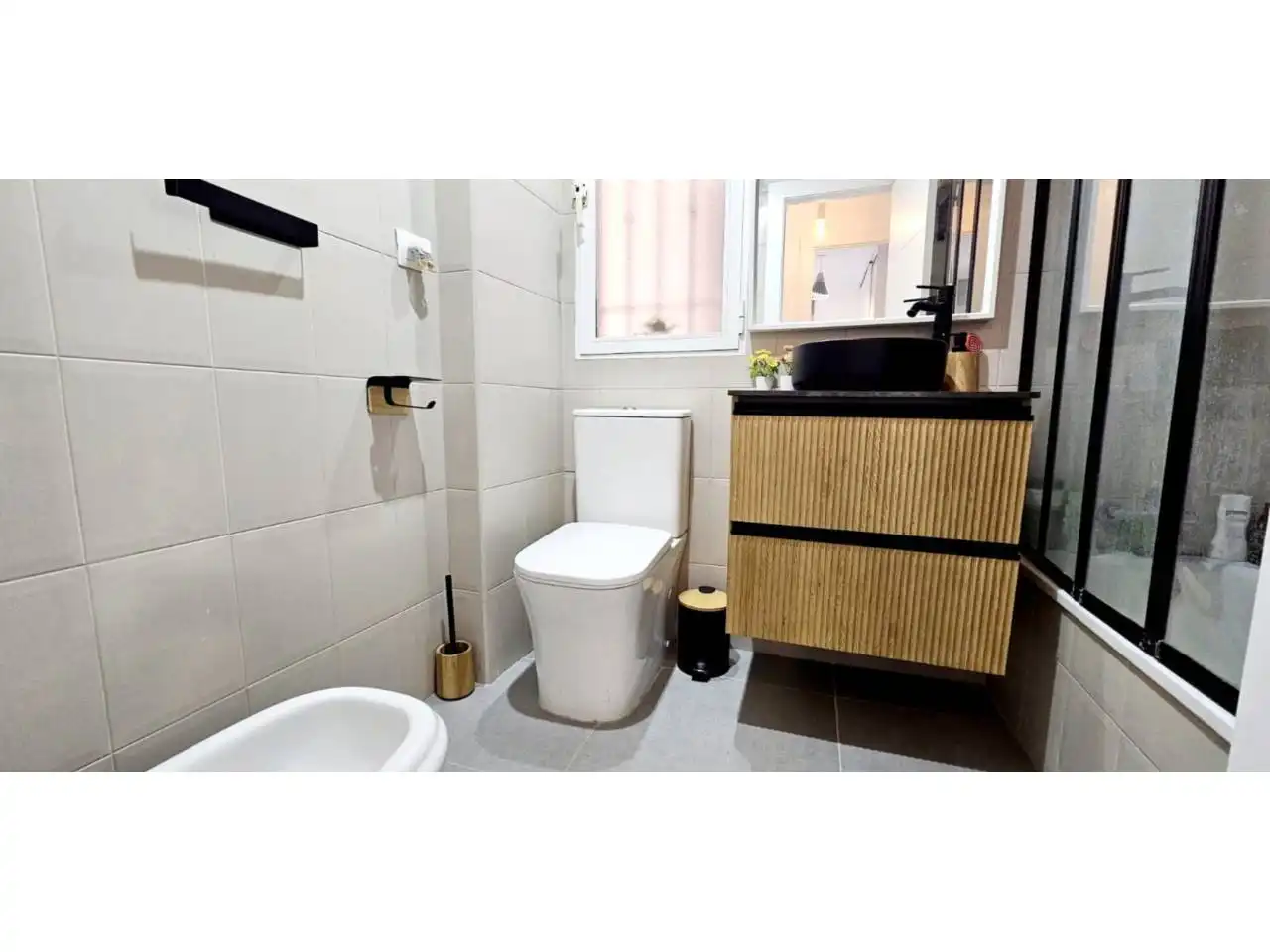 Baño de Piso en venta en Molina de Segura con Aire acondicionado, Jardín privado y Trastero