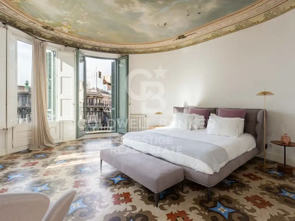Bedroom of Attic for sale in Barcelona  with Terrace, Swimming Pool and Balcony