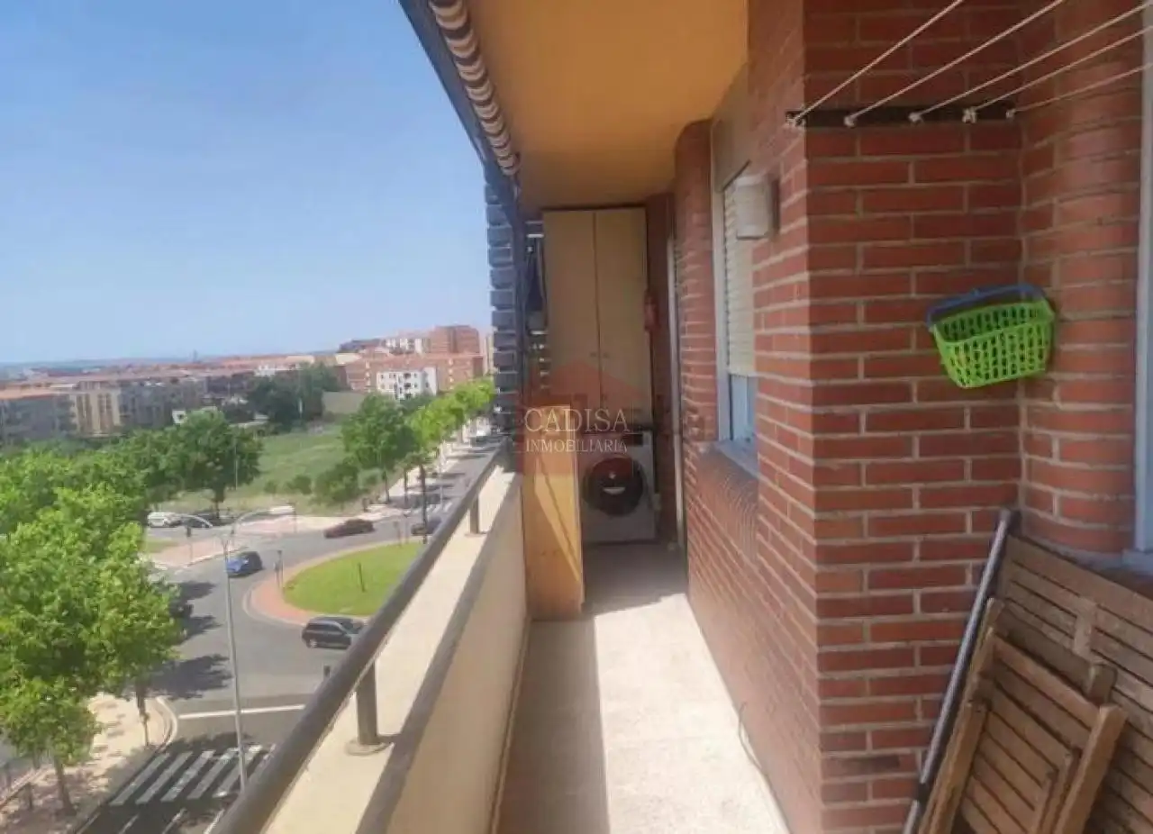Terraza de Piso de alquiler en Salamanca con Calefacción, Amueblado y Balcón