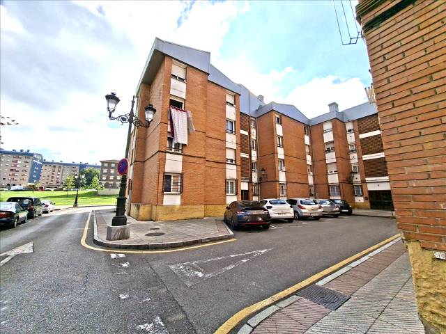 Piso en Venta en Doña Iluminada en Corredoría - La Carisa - Prado de La Vega