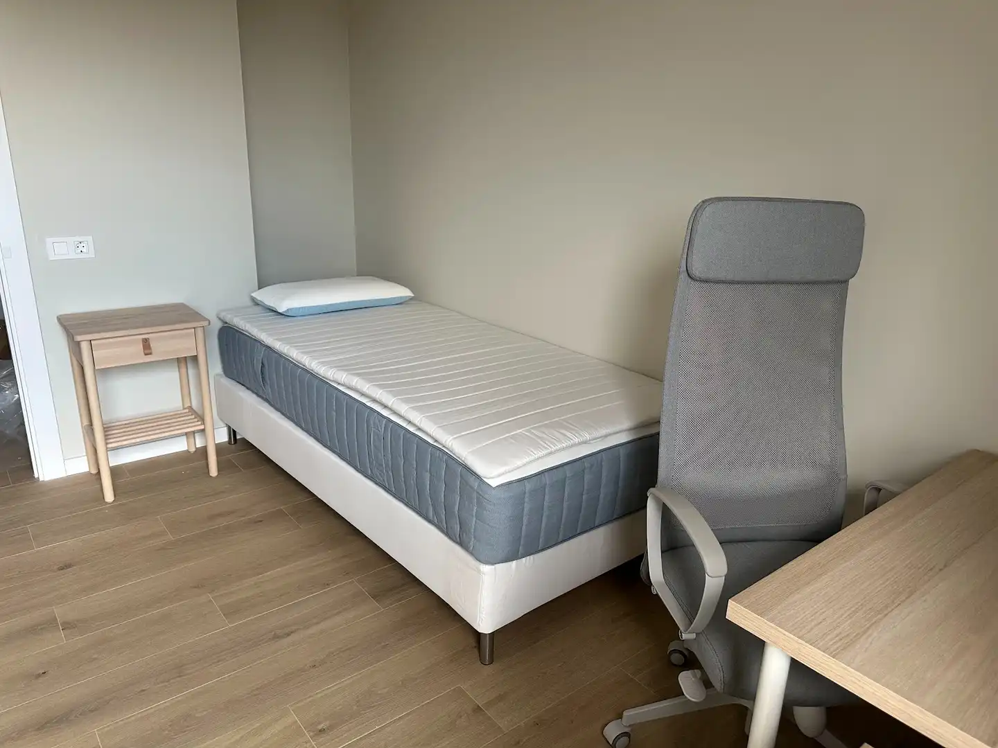 Bedroom of Flat for share in Vic  with Air Conditioner, Heating and Terrace