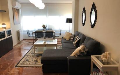 Living room of Flat to rent in  Granada Capital  with Air Conditioner