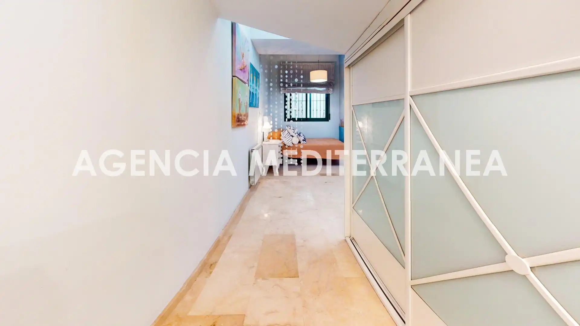 Maisonette zum Verkauf in Calle de Isabel de Villena, La Malva-rosa