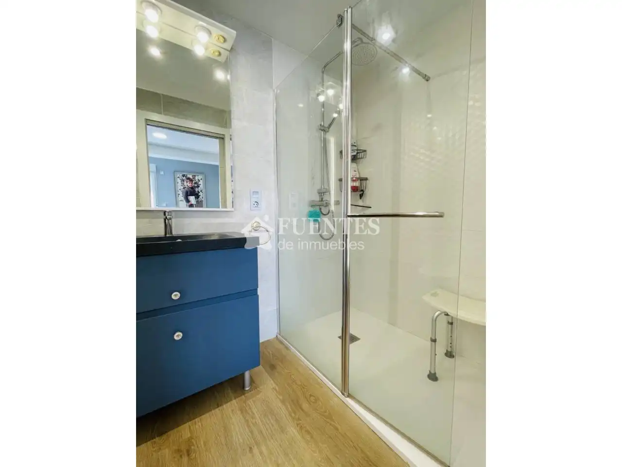Baño de Piso en venta en Alicante / Alacant con Aire acondicionado, Calefacción y Terraza