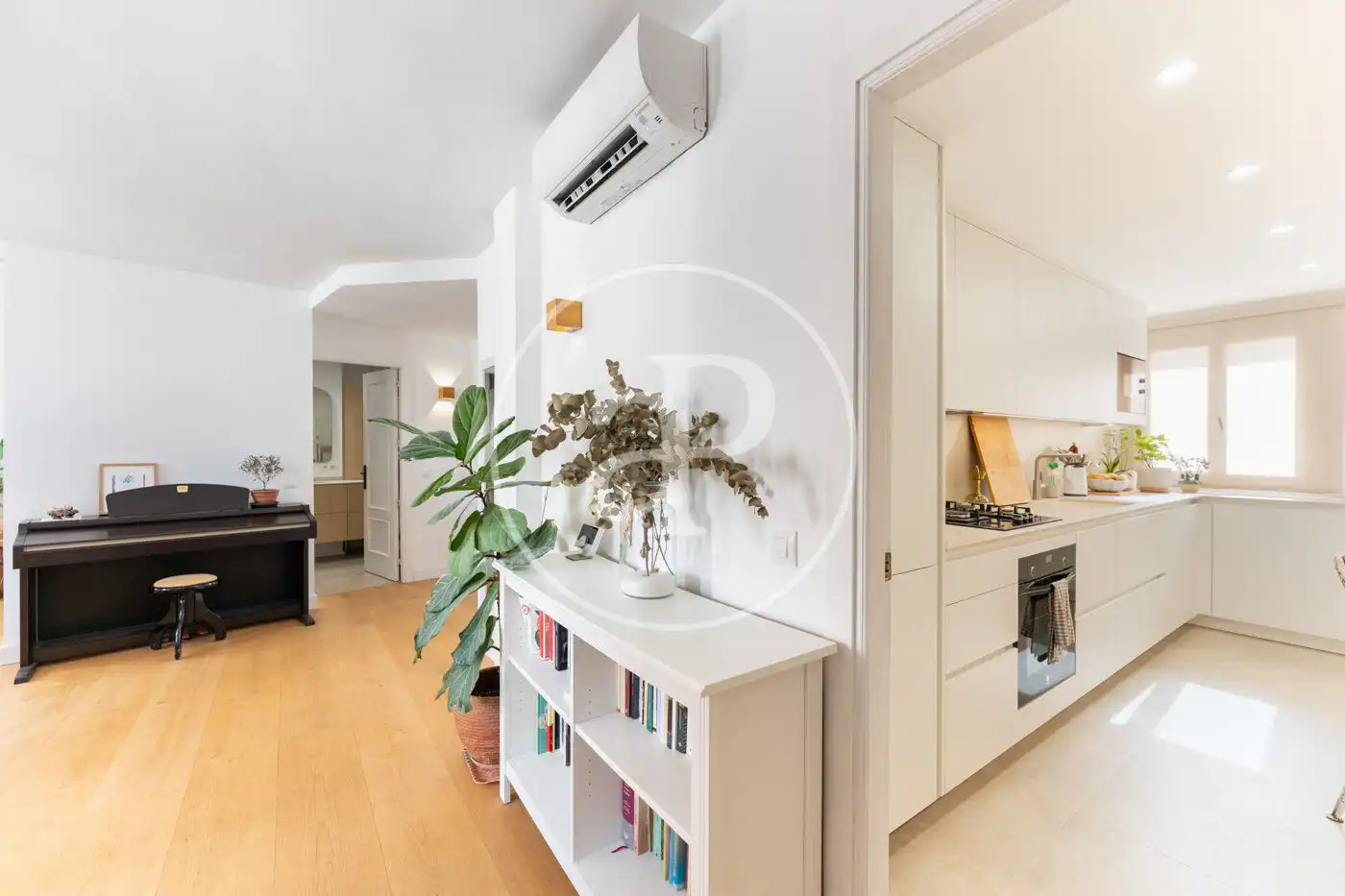 Sala de estar de Piso de alquiler en  Palma de Mallorca con Aire acondicionado y Calefacción