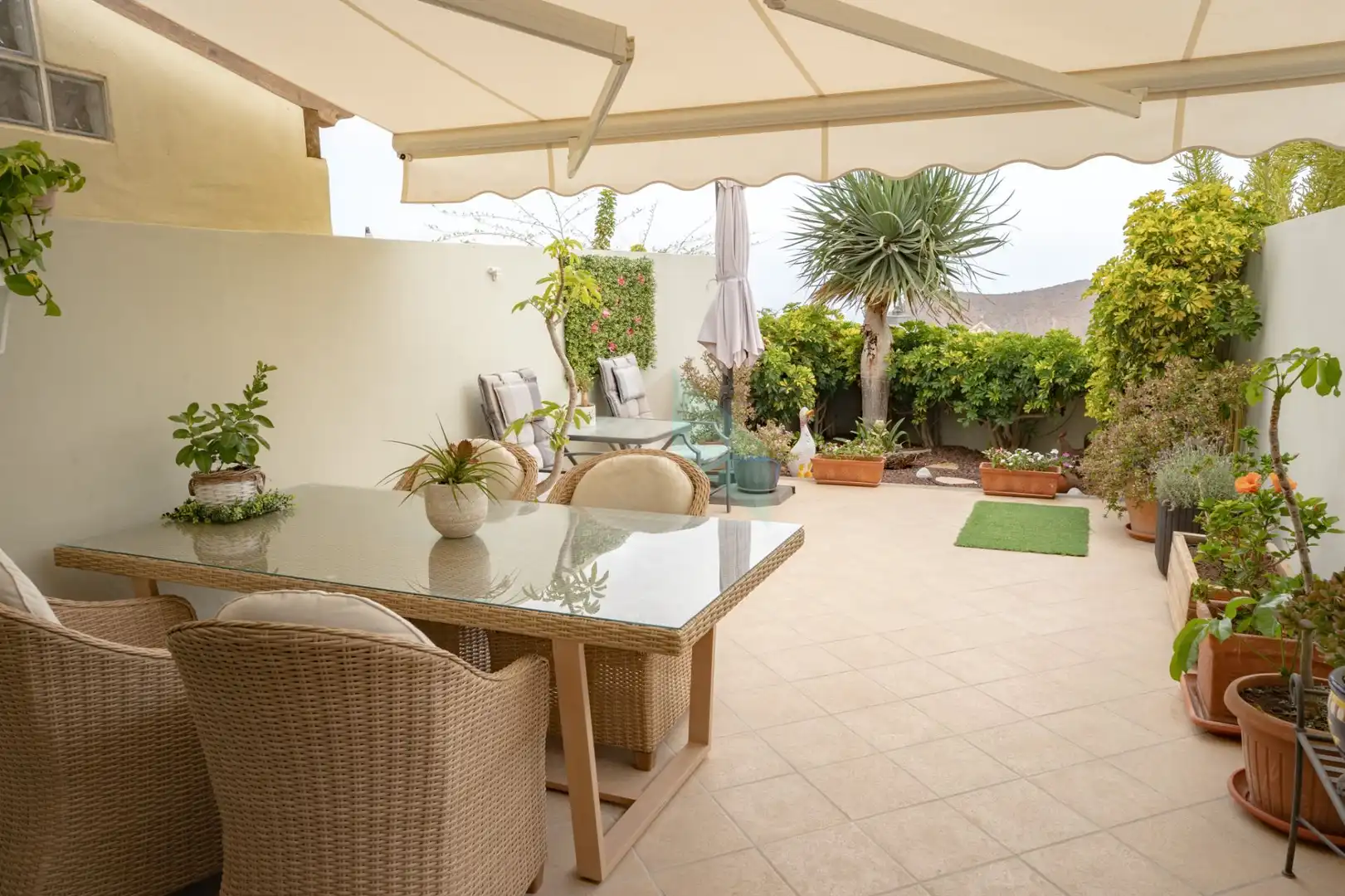 Terrace of Detached homes for sale in Arona  with Air Conditioner, Heating and Private garden