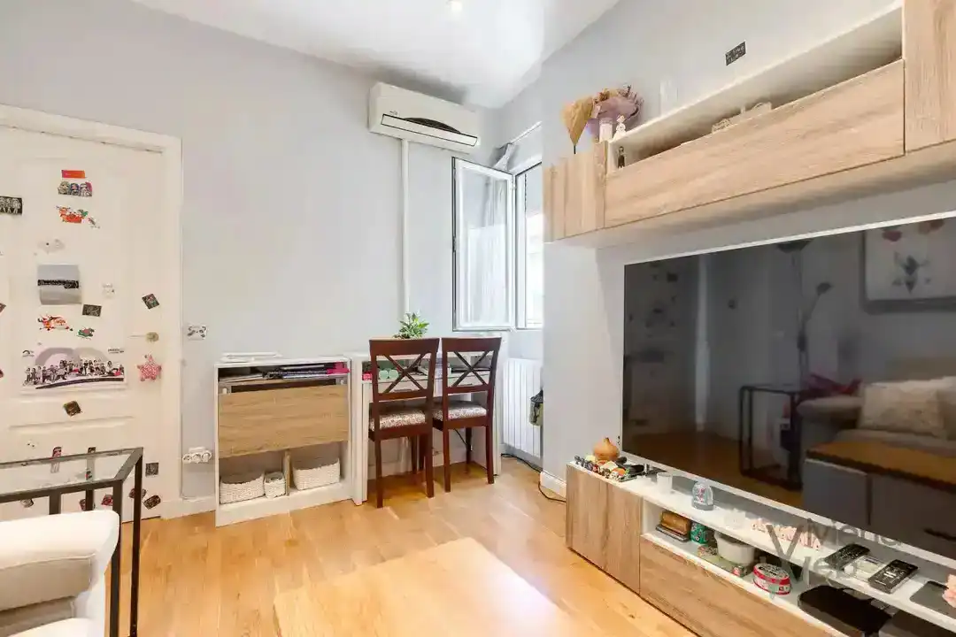 Wohnzimmer von Wohnung zum Verkauf in Madrid mit Klimaanlage, Heizung und Parkett