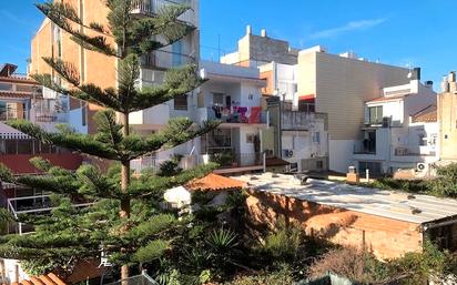 Exterior view of Flat for sale in Badalona  with Parquet flooring and Balcony