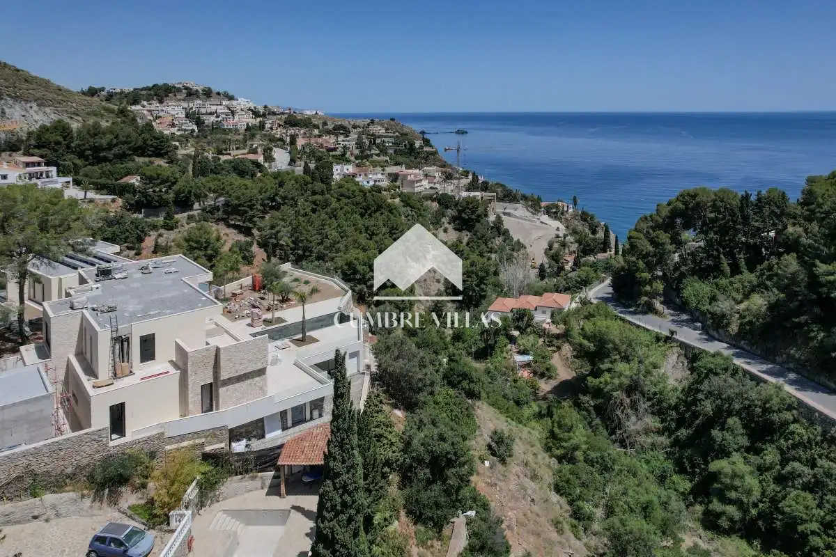 Vista exterior de Casa o chalet en venta en Almuñécar con Jardín privado y Terraza