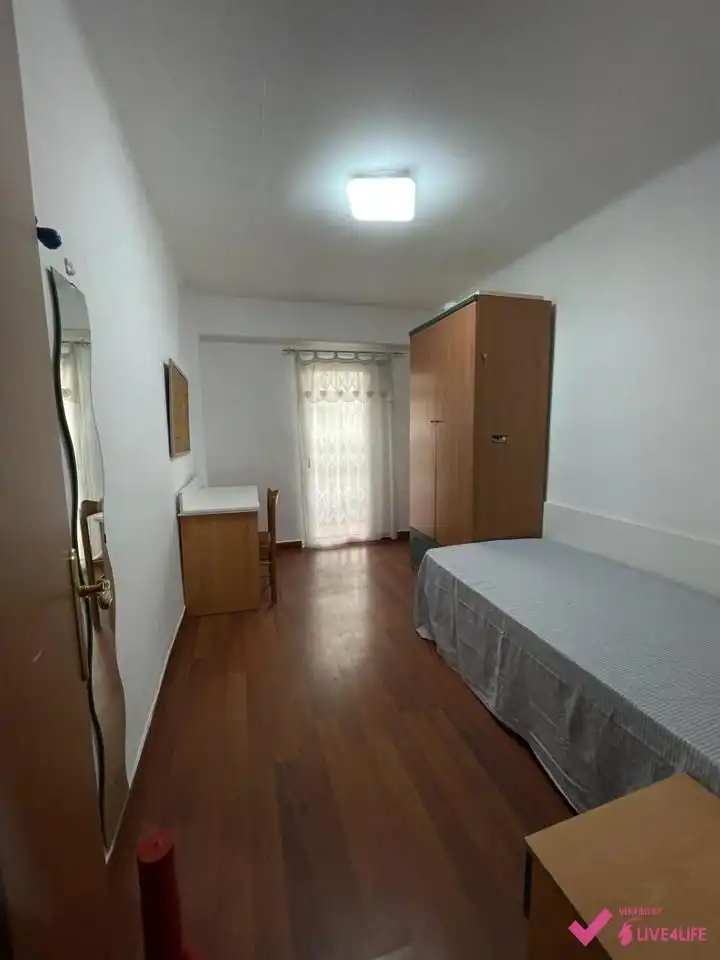 Piso de alquiler en D'Emili Baró, Sant Llorenç - Zona Alfahuir