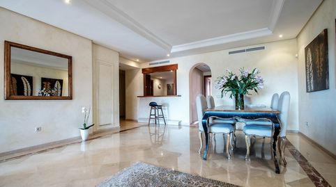 Foto 4 de Apartamento de alquiler en Costalita II, Guadalmansa, Estepona