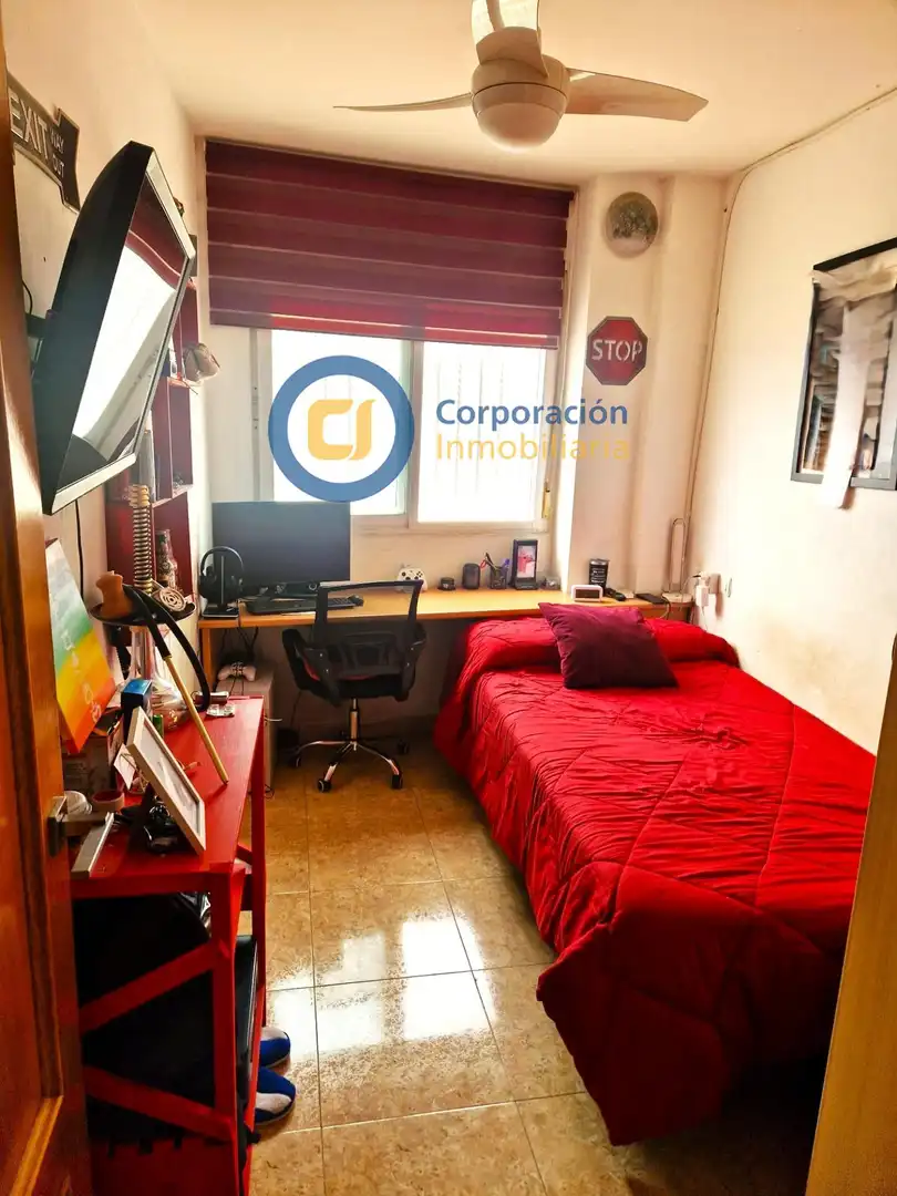 Habitación de Ático en venta en Lorca con Aire acondicionado, Terraza y Trastero