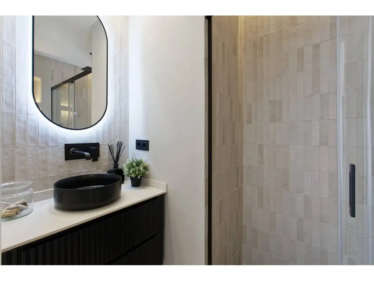 Bany de Apartament en venda en Barcelona amb Aire condicionat, Calefacció i Parquet