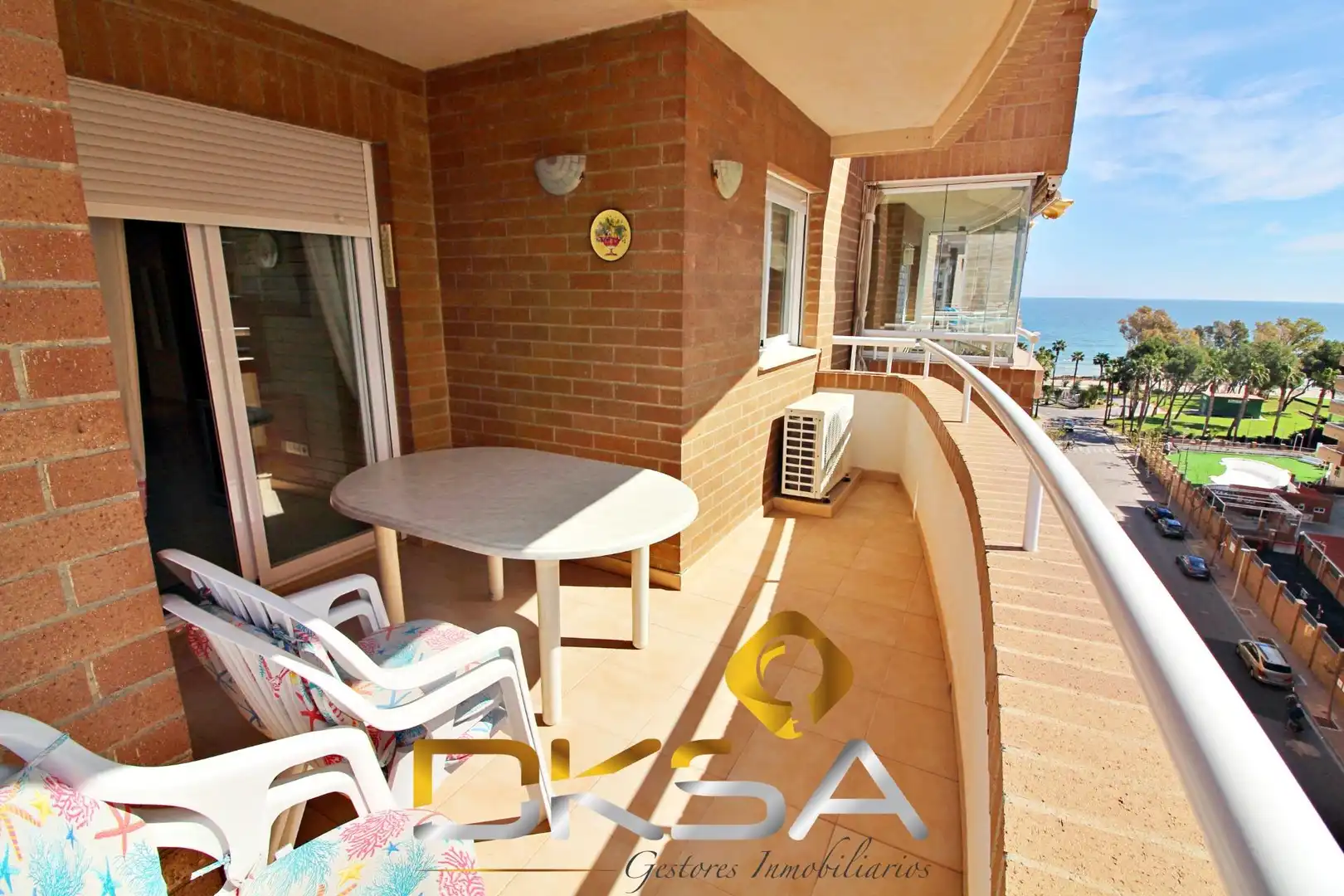 Apartment with pool for sale in Calle AMPLARIES, imagen 3