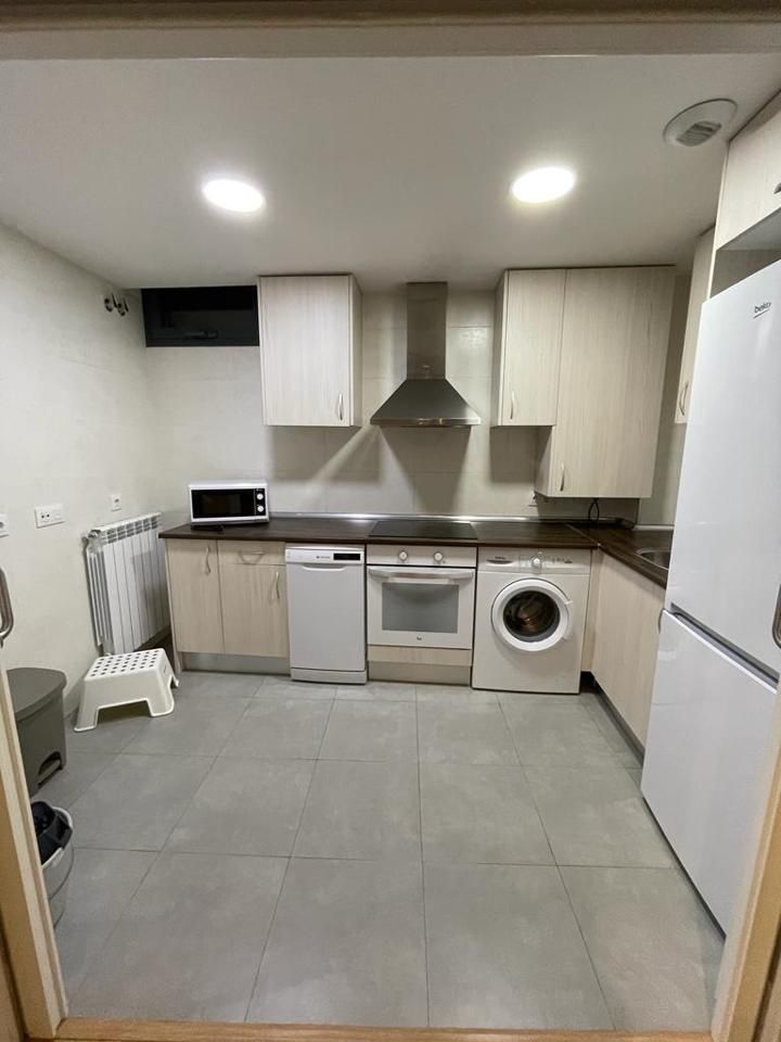 Pis de lloguer a Dicenta, Consolación