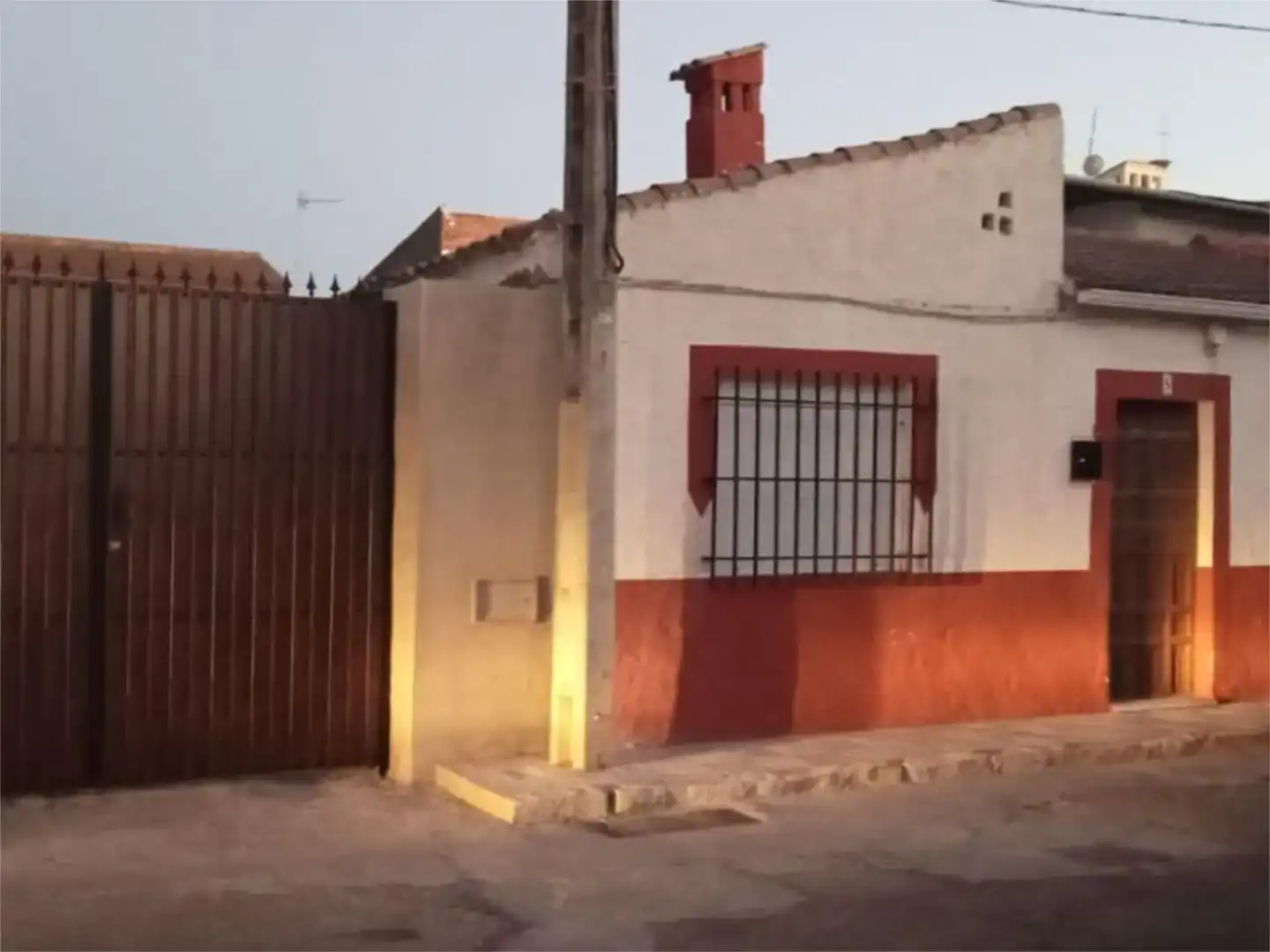 Vista exterior de Casa o xalet en venda en Hornachuelos