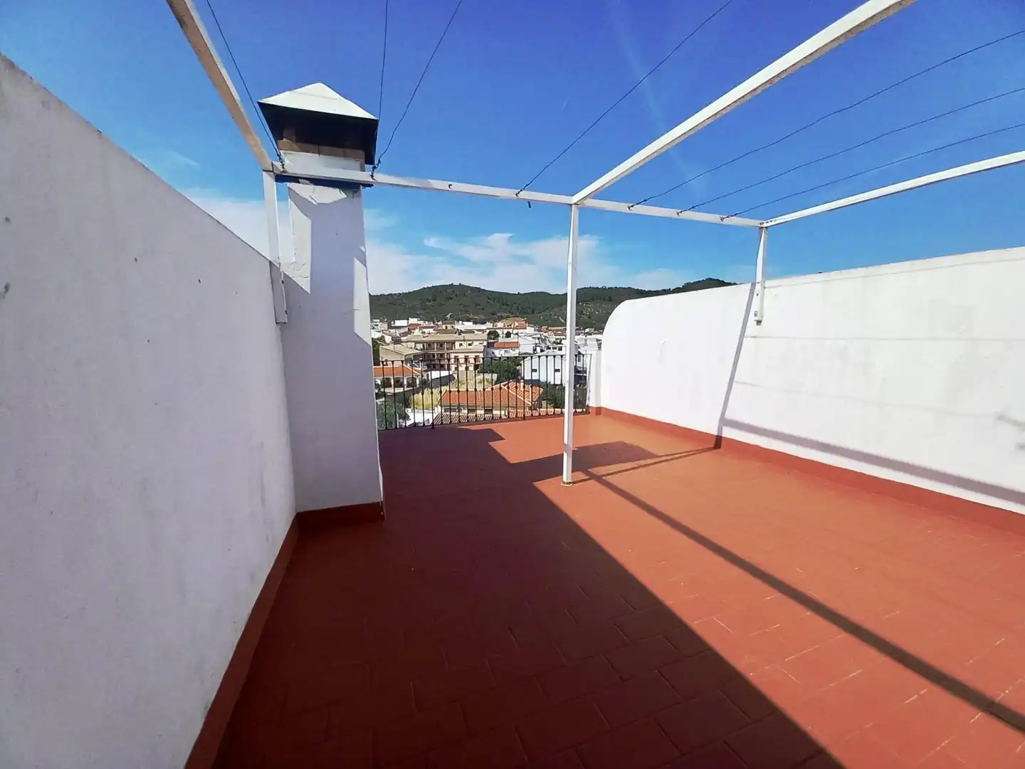 Terrace of Houses for sale in El Pedroso  with Air Conditioner, Terrace and Storage room
