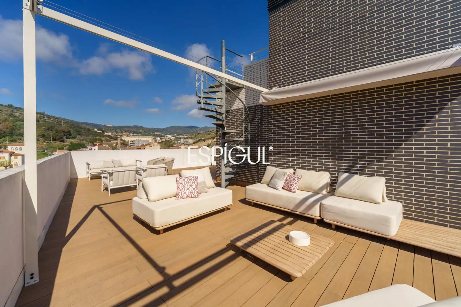 Terrace of Attic for sale in Montgat  with Air Conditioner, Heating and Parquet flooring