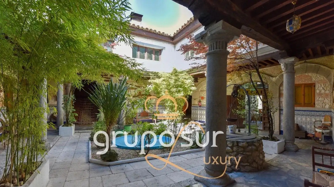 Garden of Country homes for sale in Olmedo  with Heating, Private garden and Parquet flooring