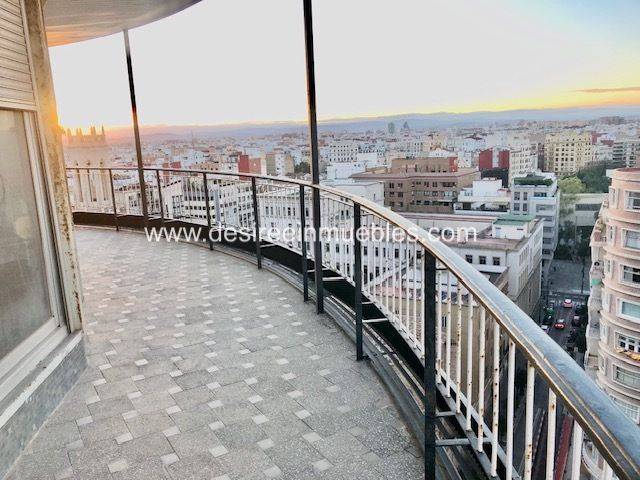 Piso en Venta en Carrer de Xàtiva en La Roqueta