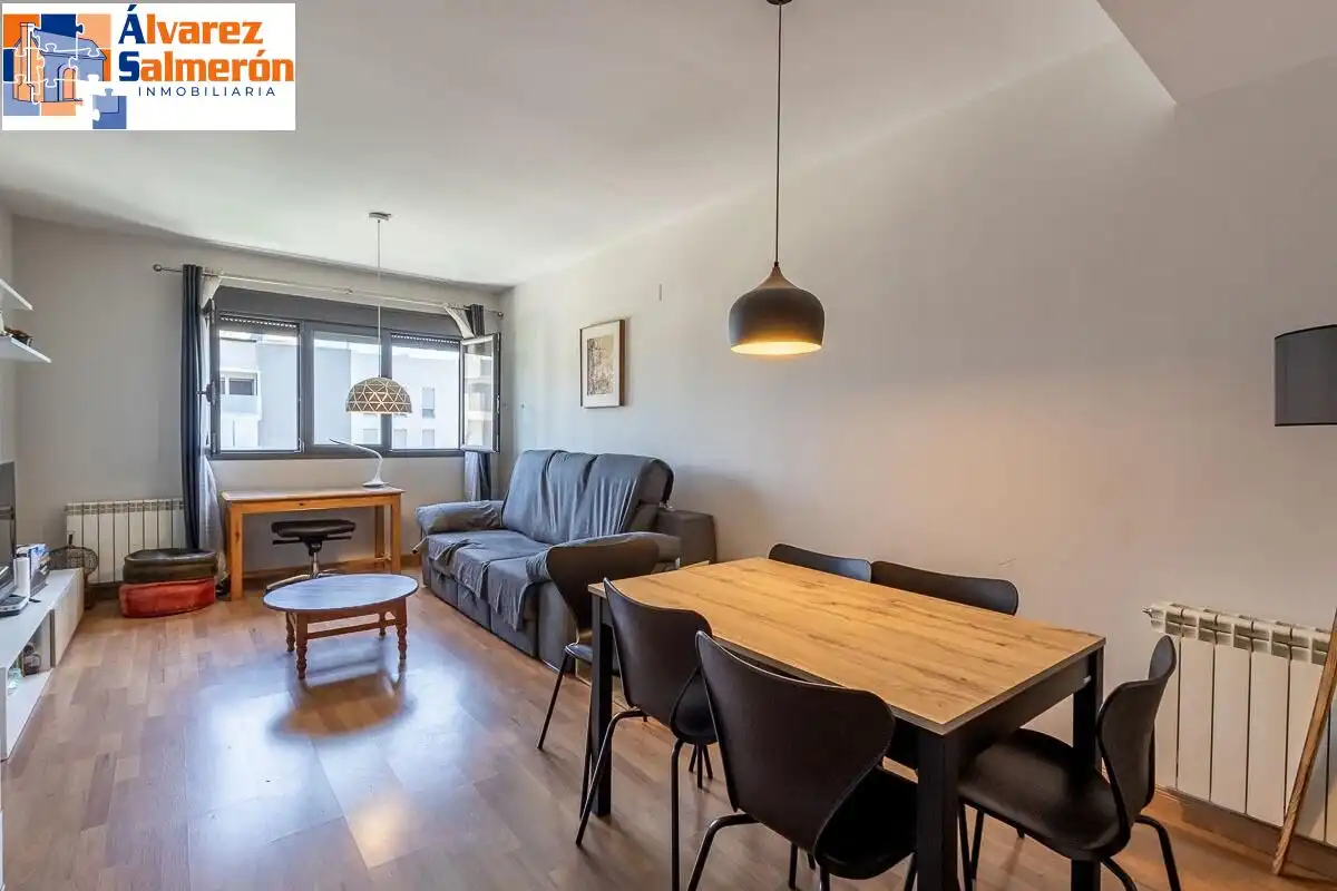 Piso con piscina en venta en EMIR, imagen 2