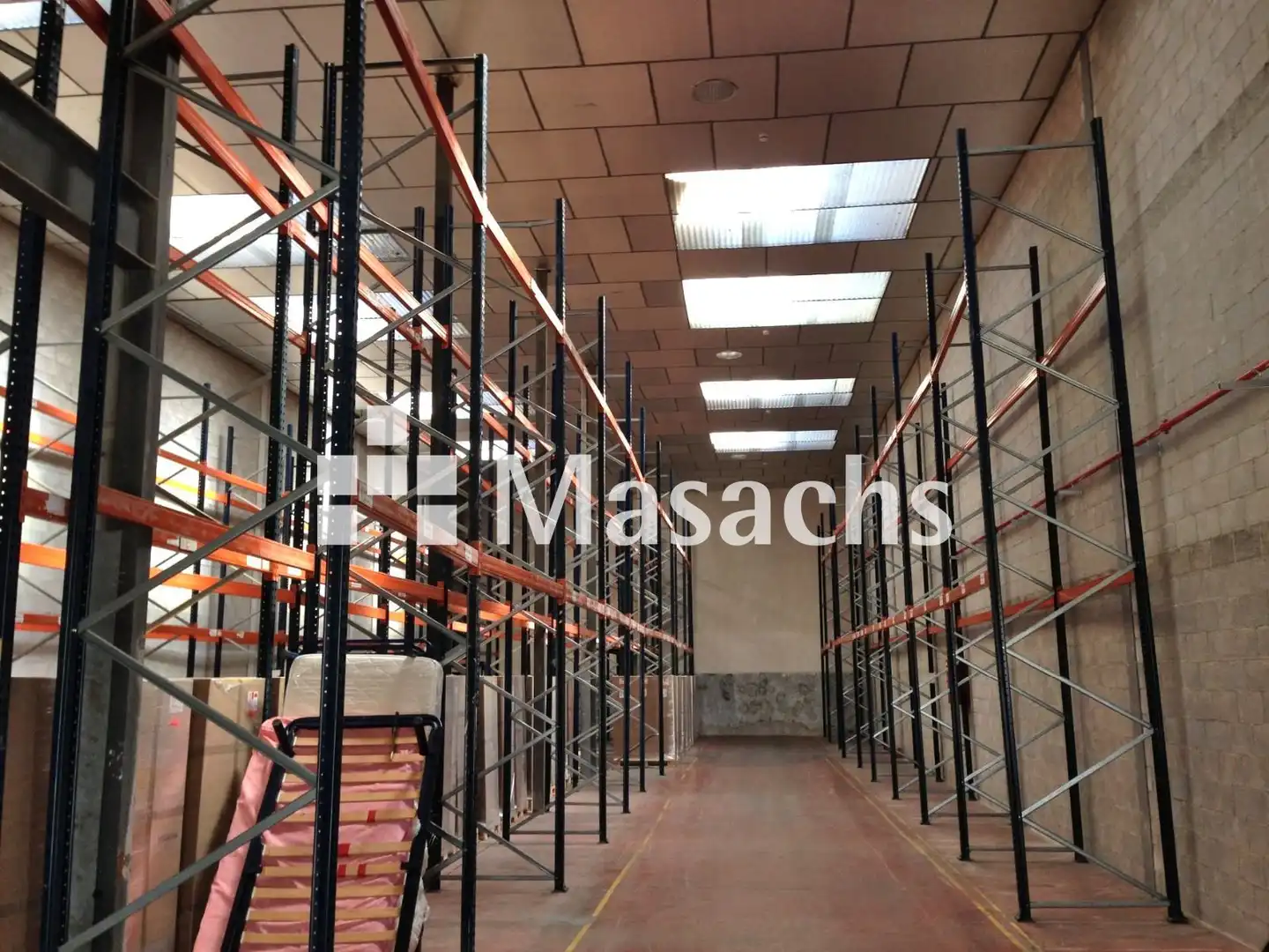 Nave industrial de alquiler en Viladecavalls