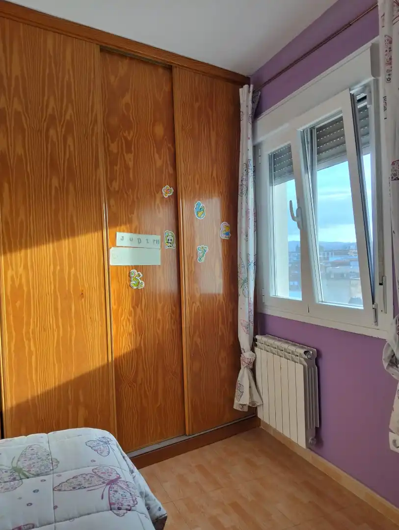 Habitación de Ático en venta en Plasencia con Amueblado