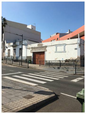 Terreno residencial en Venta en Calle Pintor Velázquez, 1 en Juan XXIII