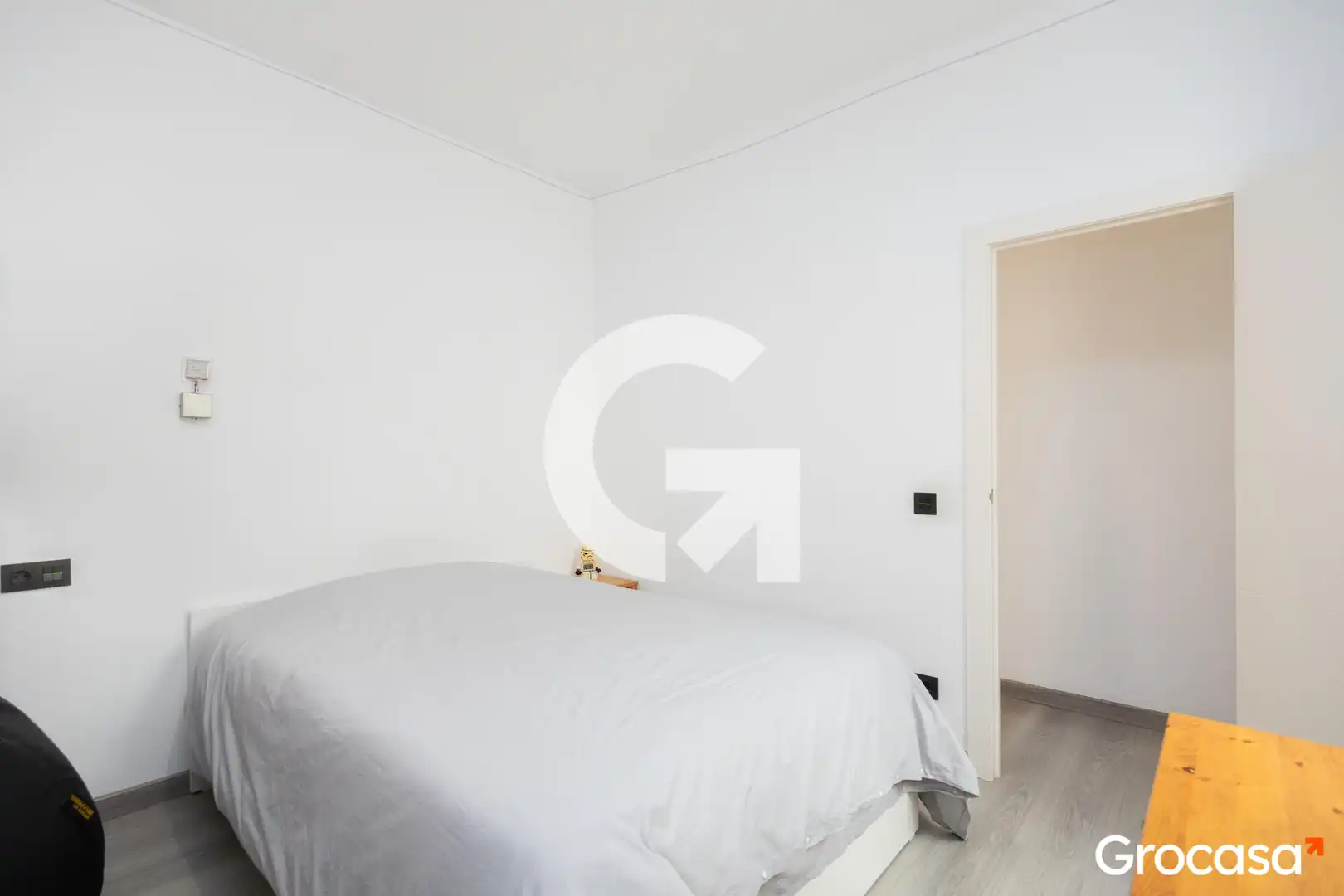 Habitación de Piso en venta en Barcelona con Calefacción, Amueblado y Horno