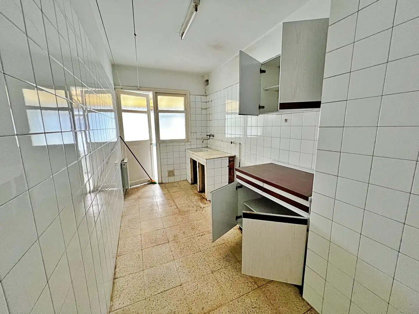 Kitchen of Flat for sale in Lugo  with Terrace