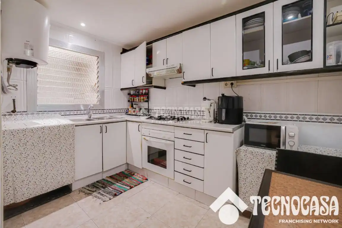 Kitchen of Flat for sale in Viladecans