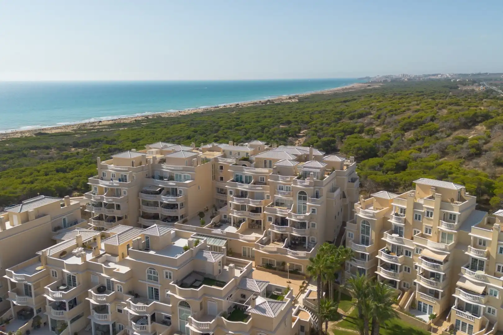 Vista exterior de Piso en venta en Guardamar del Segura con Calefacción, Terraza y Piscina