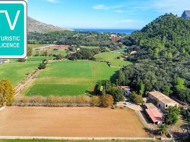 Casa amb jardí en venda a Pollença - Carrer de lÀngel