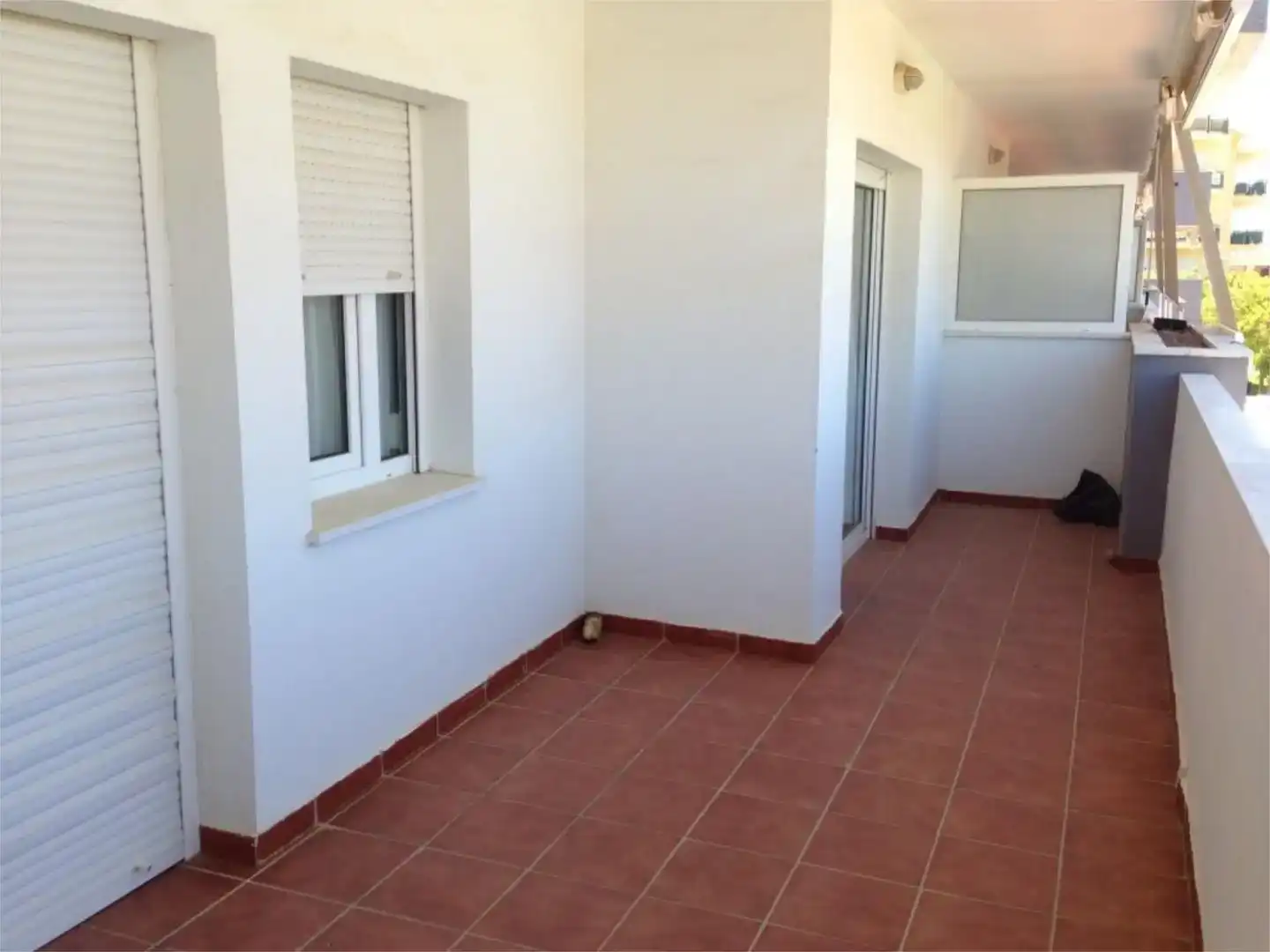Terrasse von Wohnung zur Miete in La Antilla mit Privatgarten, Schwimmbad und Möbliert