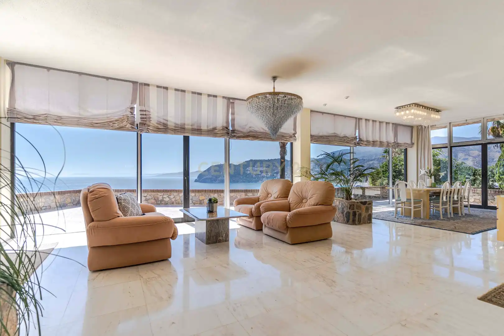 Living room of Houses for sale in Almuñécar  with Air Conditioner, Private garden and Storage room