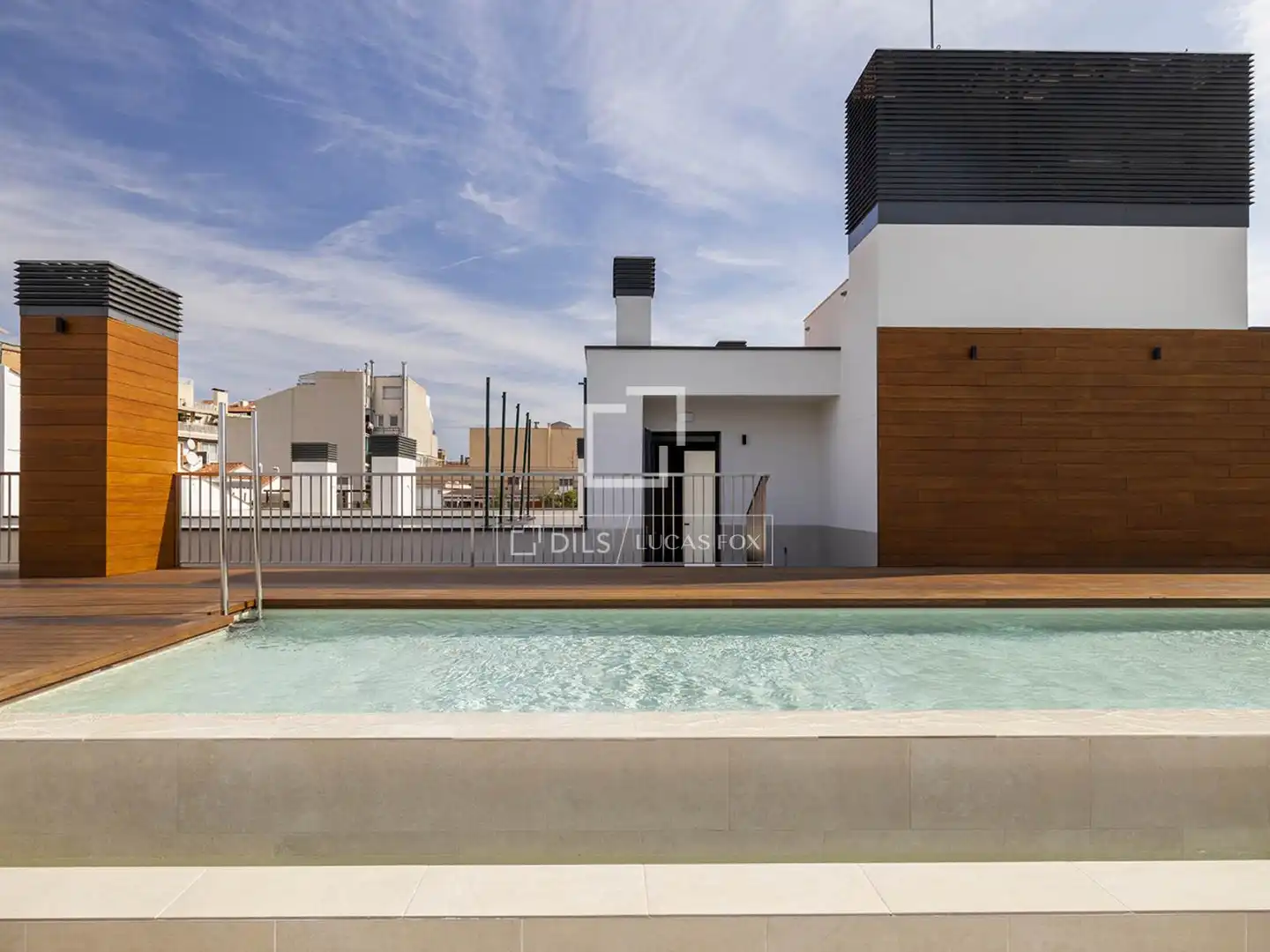 Schwimmbecken von Wohnung zur Miete in Barcelona mit Klimaanlage, Terrasse und Möbliert