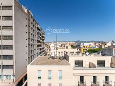 Attique avec ascenseur à vendre à Robuster