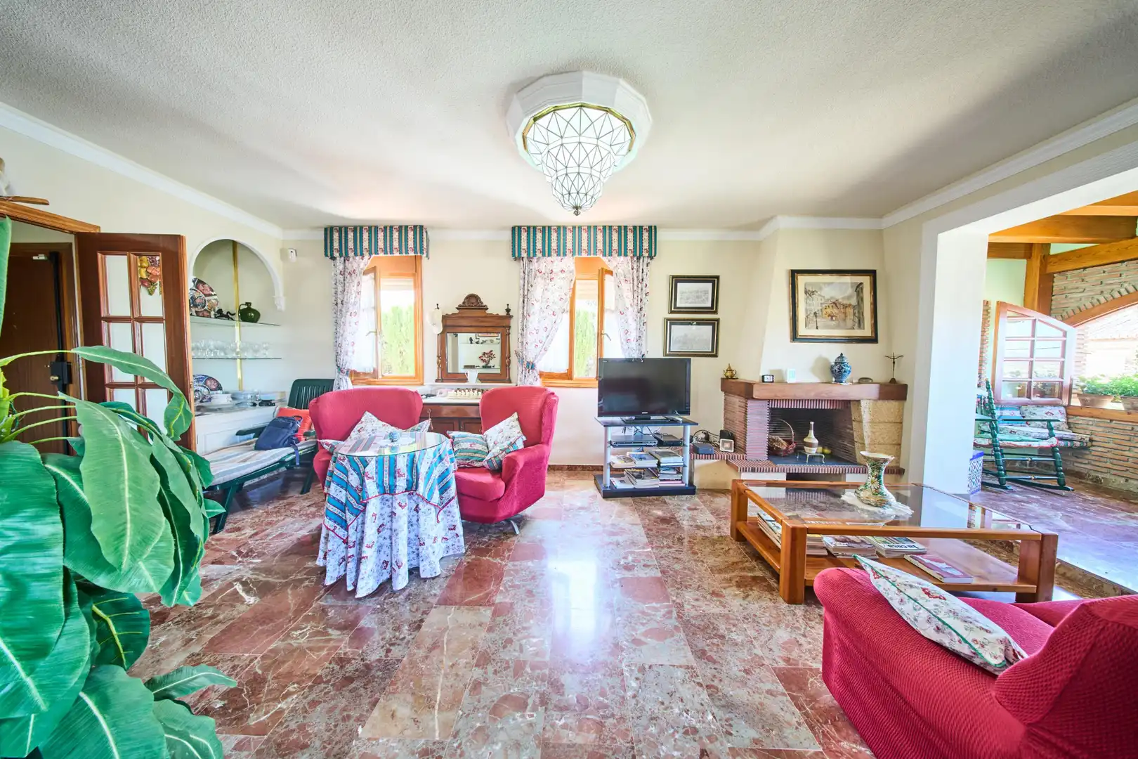 Chalet con piscina en venta en Calle Borgoña 29, imagen 10